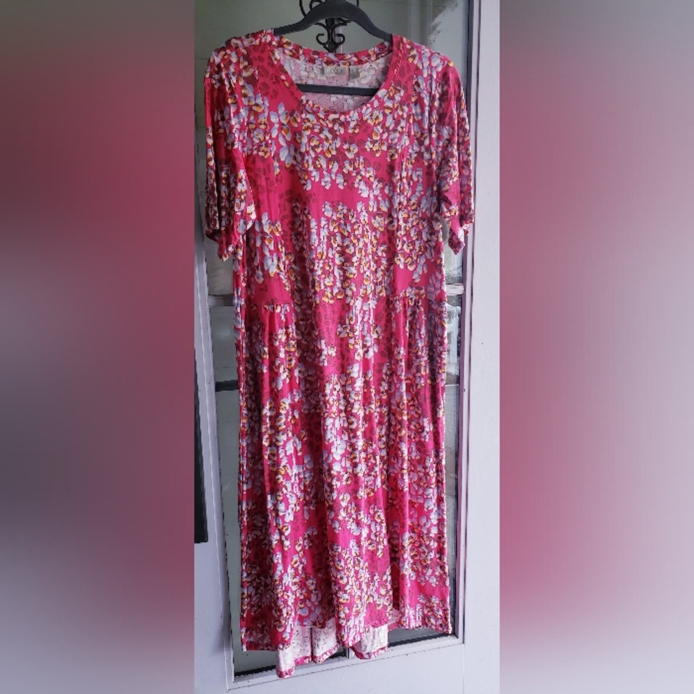 LOGO Dress, Size M, never worn